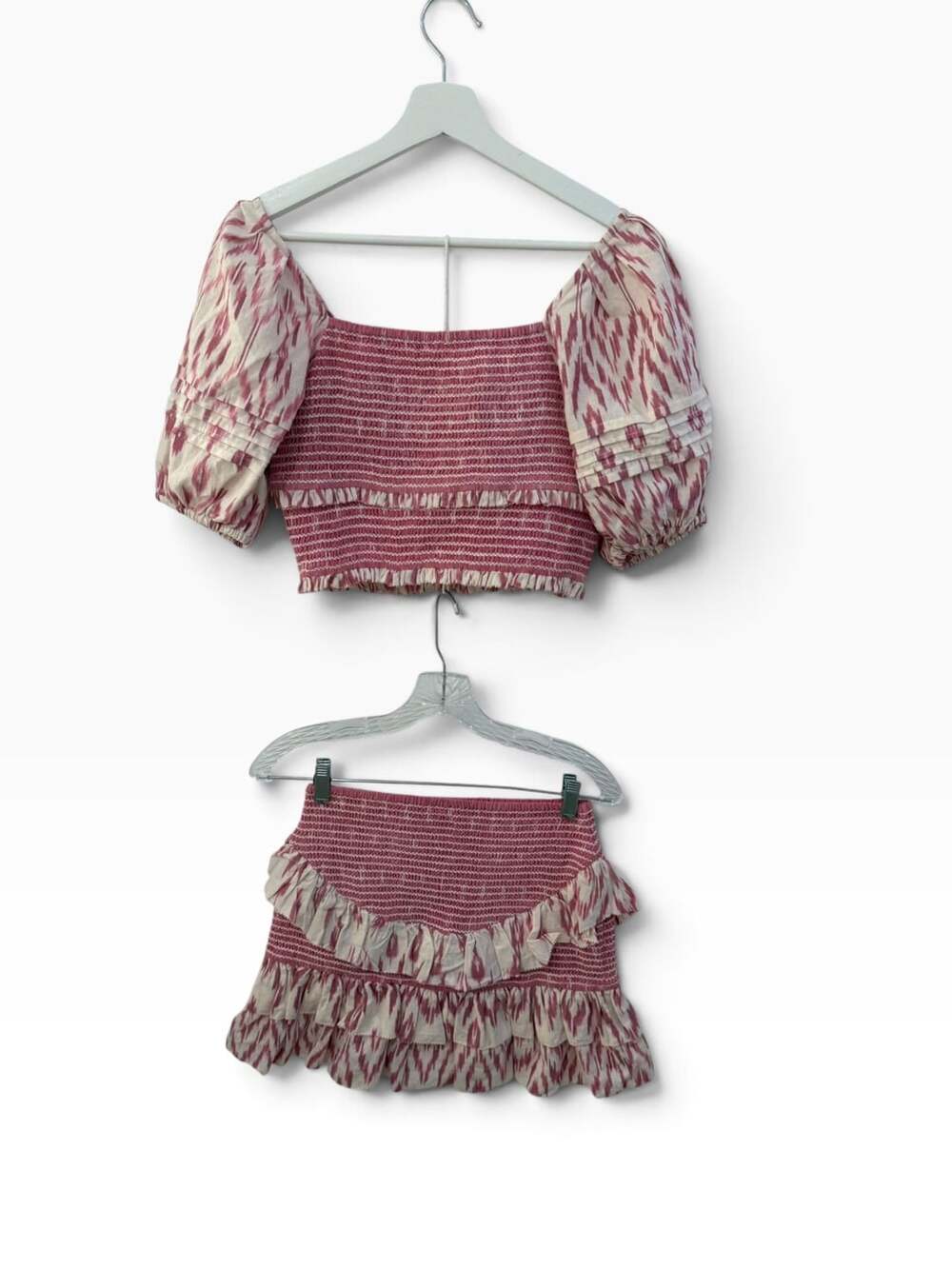 SAYLOR Women's Keka Puff-Sleeve Smocked Top and Ruffle Skirt Matching Set XS - Picture 3 of 14